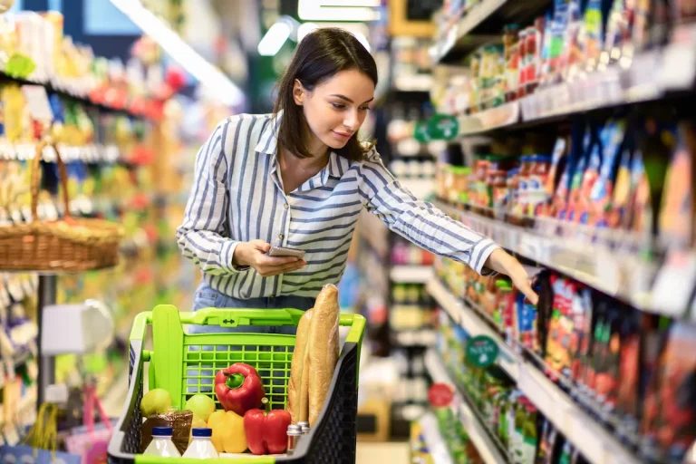 10 Smart Shopping Habits That Save Money Without Sacrificing Quality